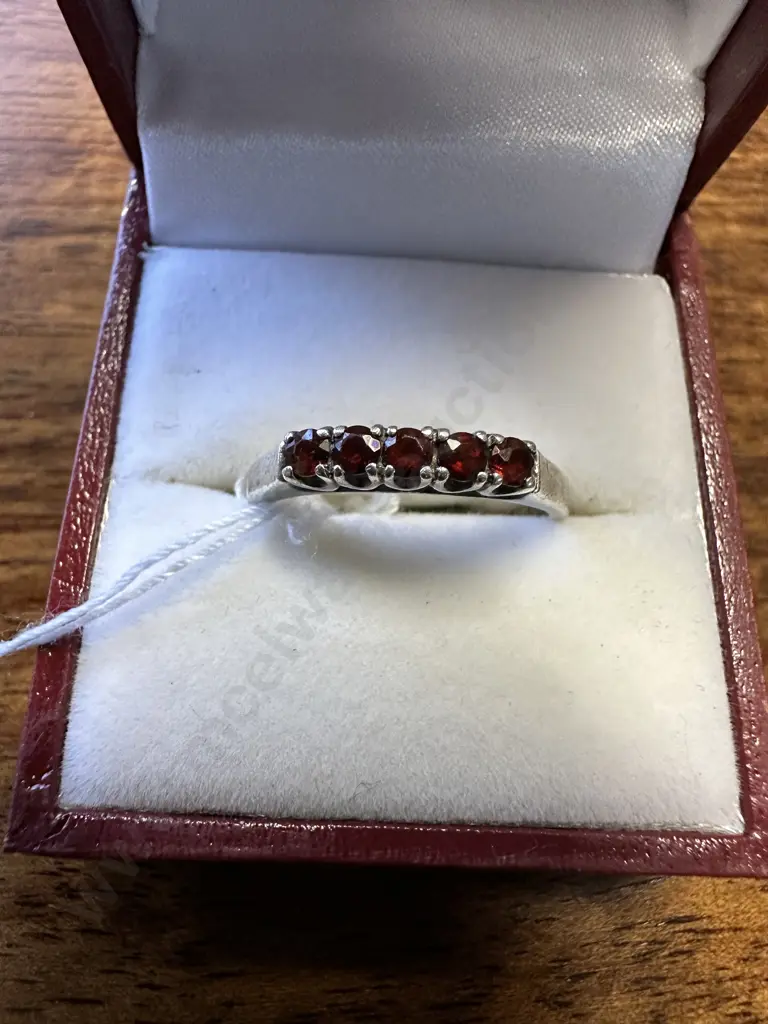 Sterling Silver Ring With 5 Red Stones Image 1++