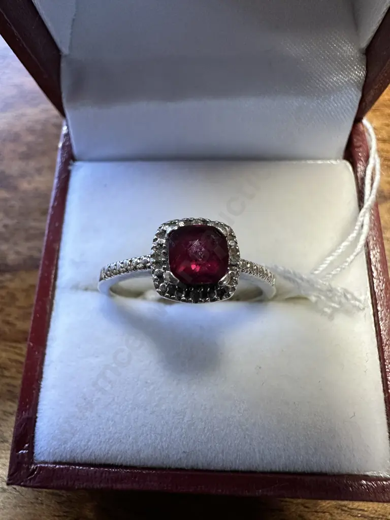 Stamped 925 Ring With Red & Clear Stone Image 1++