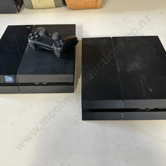 Sony PS4 x2 With 1x Controller (No Leads)