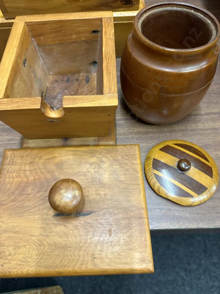 Vintage Lidded Canister & Wooden Lidded Box Image 1++