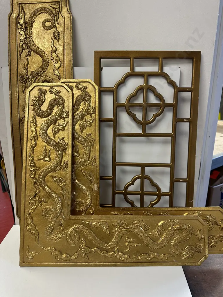Selection Of Chinese Panels Image 1++