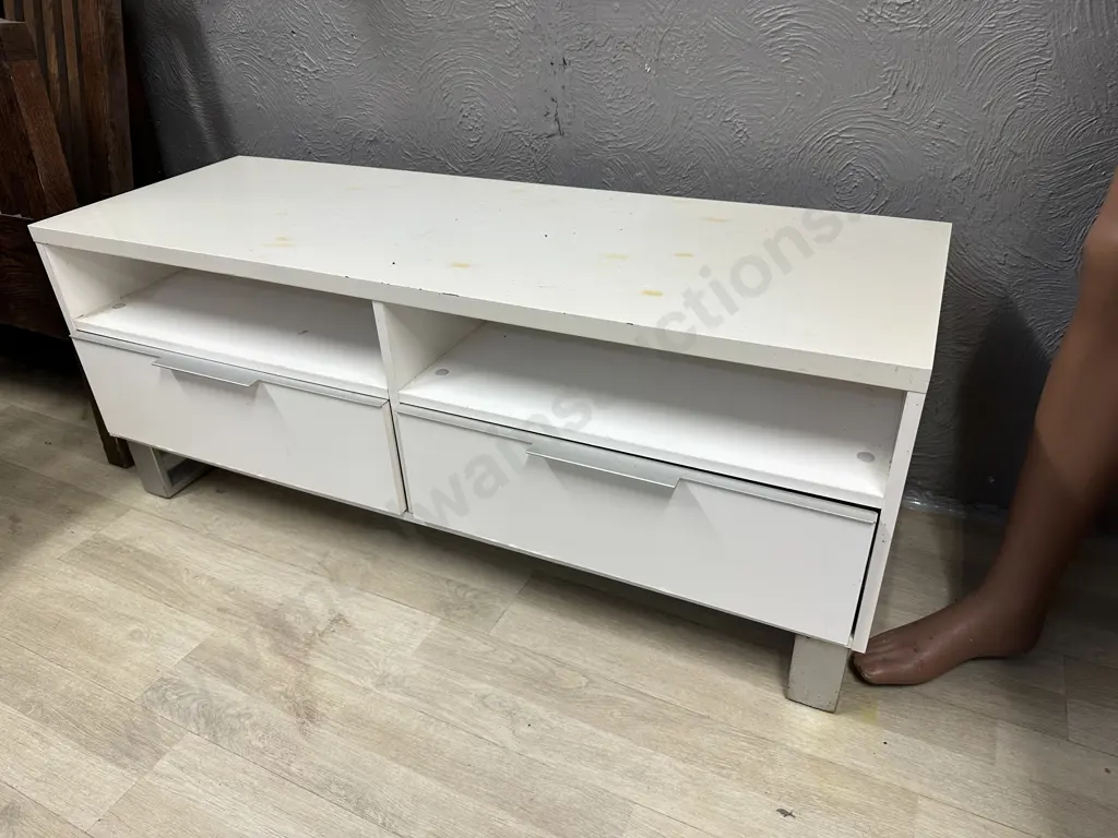 White Gloss Finish Entertainment Stand With Marked Top, Brushed Steel Handles & Feet, 2 Drawers, H48 W120 D42cm Image 1++