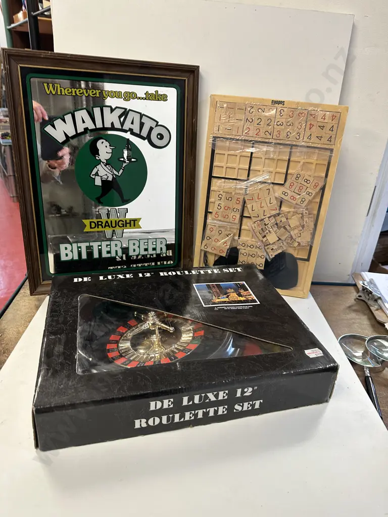 De Luxe 12 Inch Roulette Set, Waikato Draught Beer Picture Mirror & Sudoku Game Image 1++