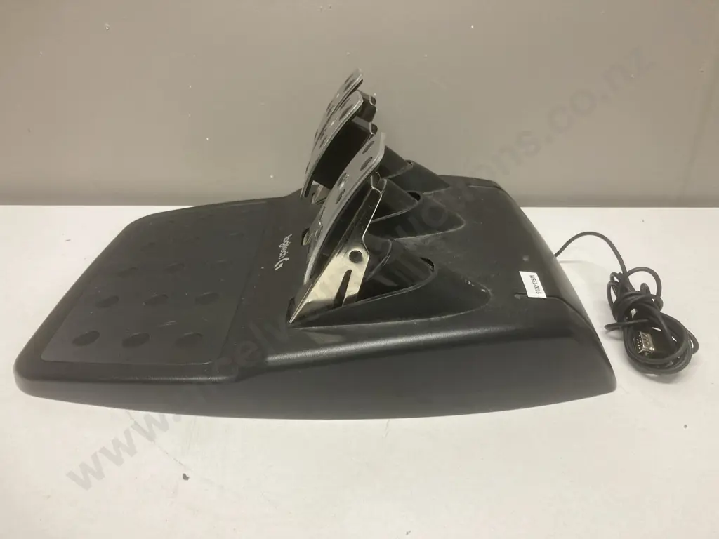 Logitech Gaming Racing Pedals Image 1++