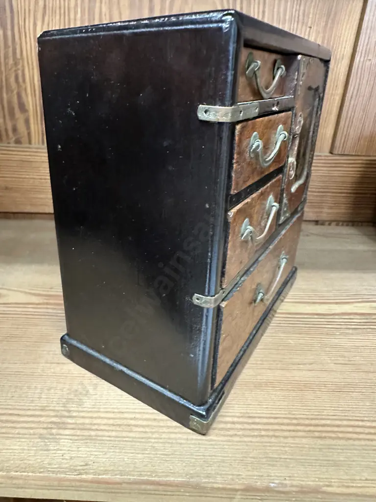 Oriental Theme Jewellery Boxes Image 1++