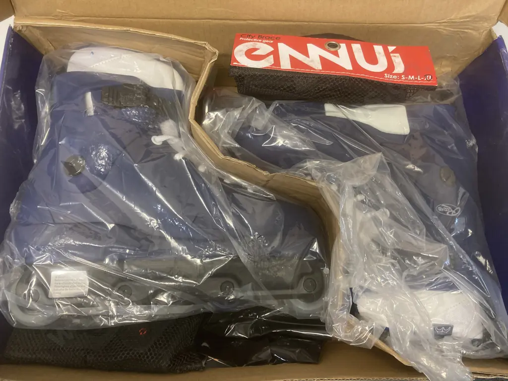 New In Box Ex Thisissoul Netherlands Razors Cult Navy 2022 46--47 (UK12) Aggressive Inline Skates, L & XL City Braces Image 1++