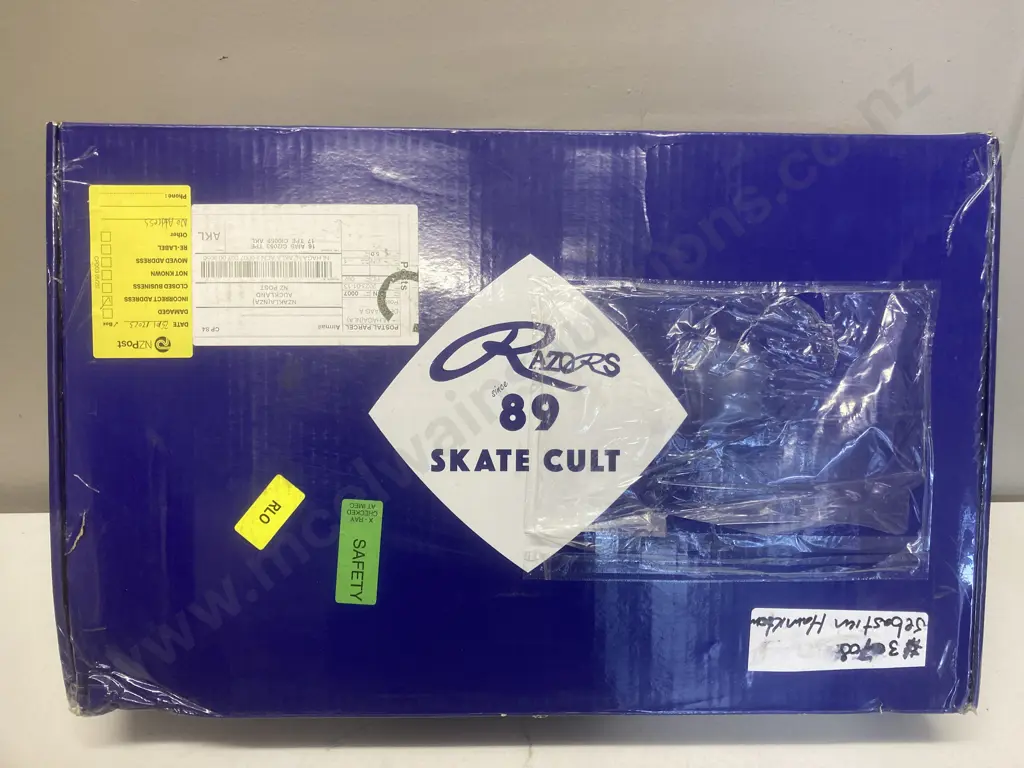 New In Box Ex Thisissoul Netherlands Razors Cult Navy 2022 46--47 (UK12) Aggressive Inline Skates, L & XL City Braces Image 1++