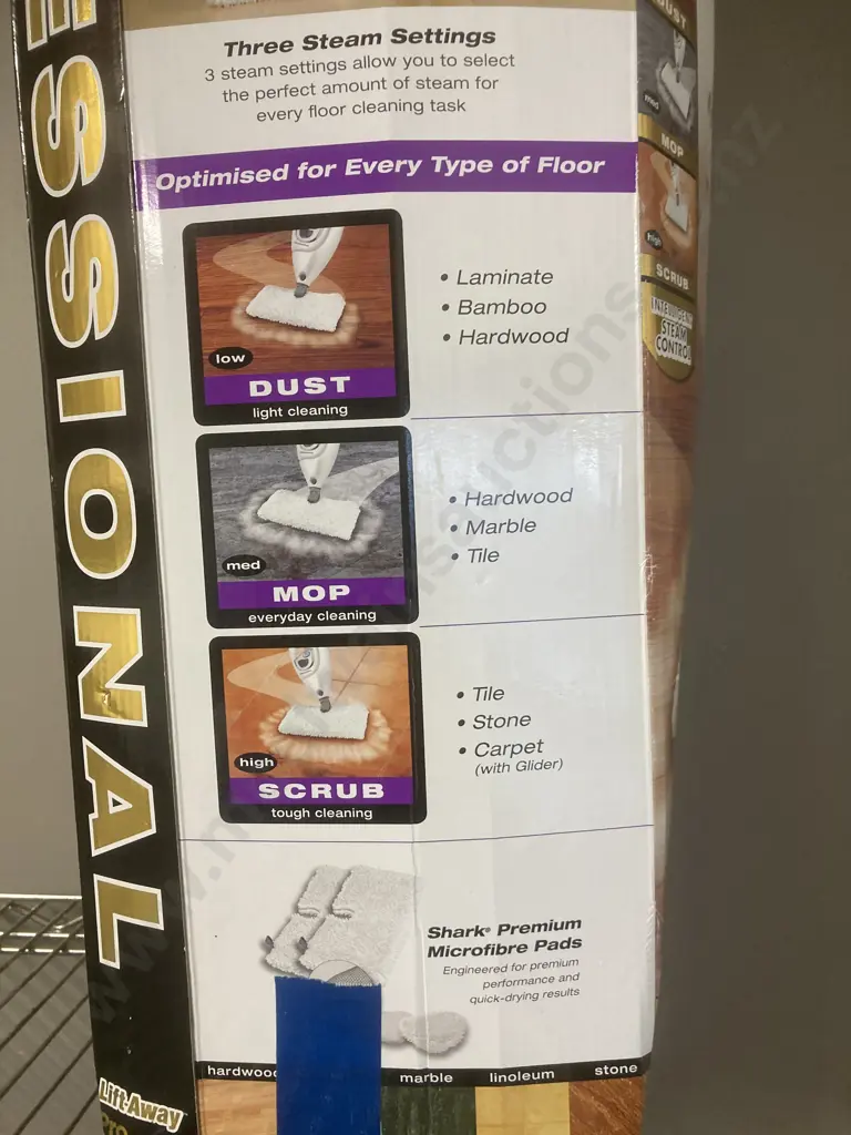 Shark Lift-Away Pro Steam Pocket Mop Image 1++