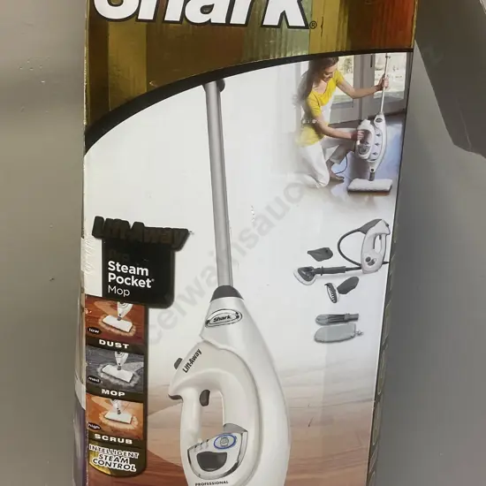 Shark Lift-Away Pro Steam Pocket Mop