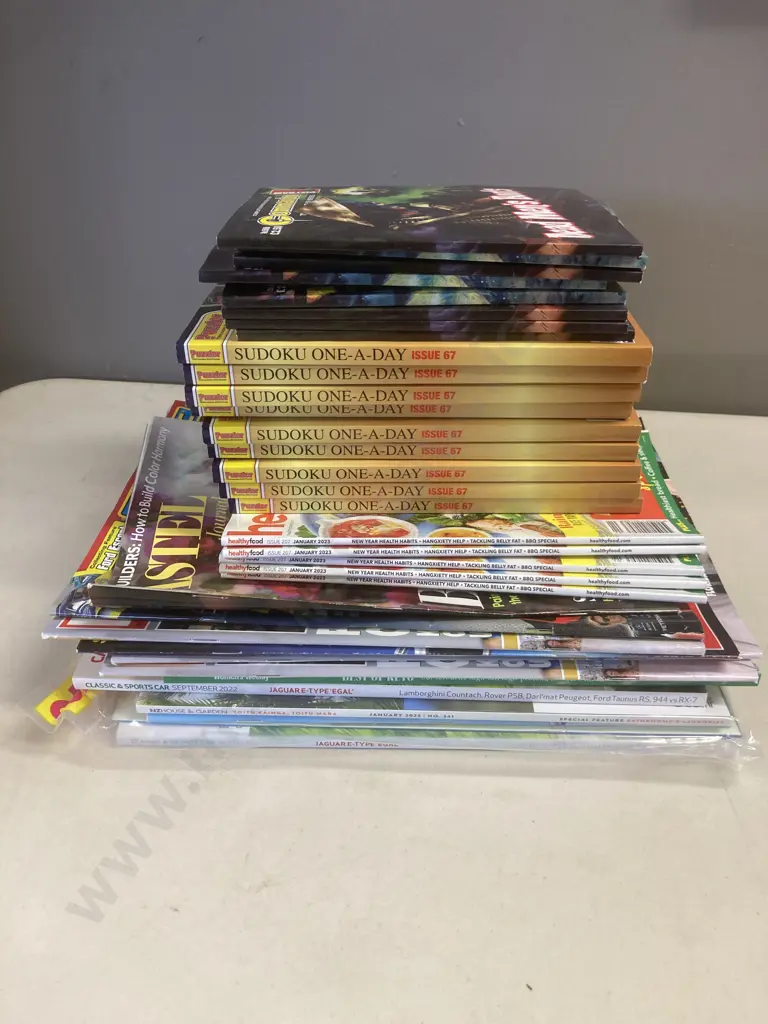 Magazines, Comics, Sudokus, Commando, NZ Home & Garden, Etc(Donated As Unable to Sell) Image 1++