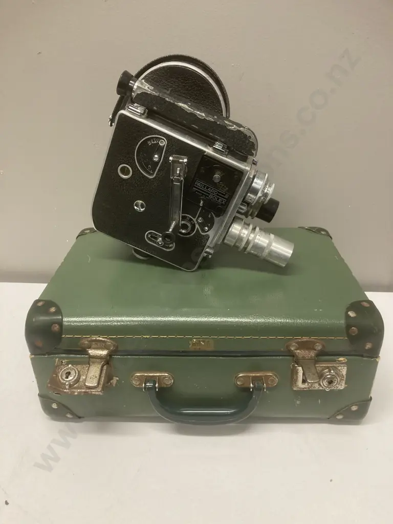 Paillard Bolex H16 16mm Cine Camera In A Vintage Case Image 1++