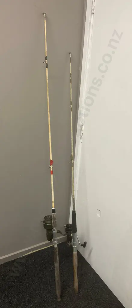 Vintage Daiwa Fishing Rod & Spinning Reel, Fishing Rod With Shimano Reel Image 1++