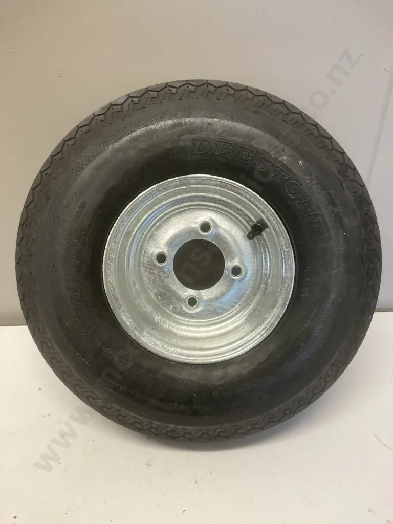 New Wheel With DEESTONE 570-8 Tyre Image 1++