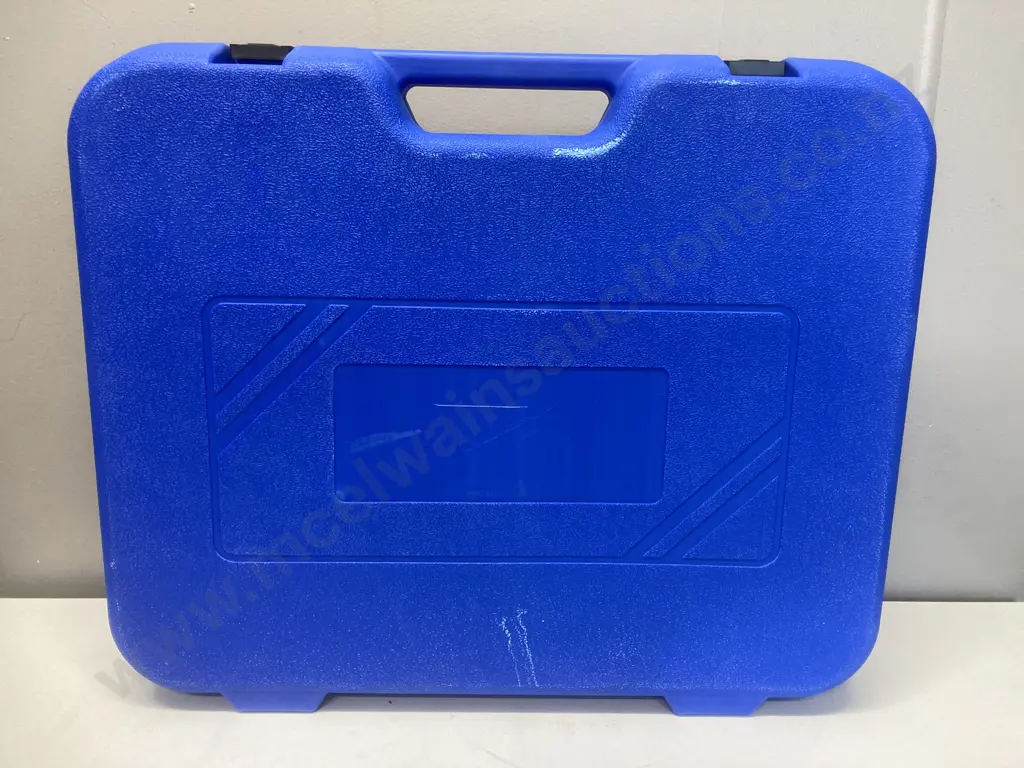 Cooling System Test Kit In Case Image 1++