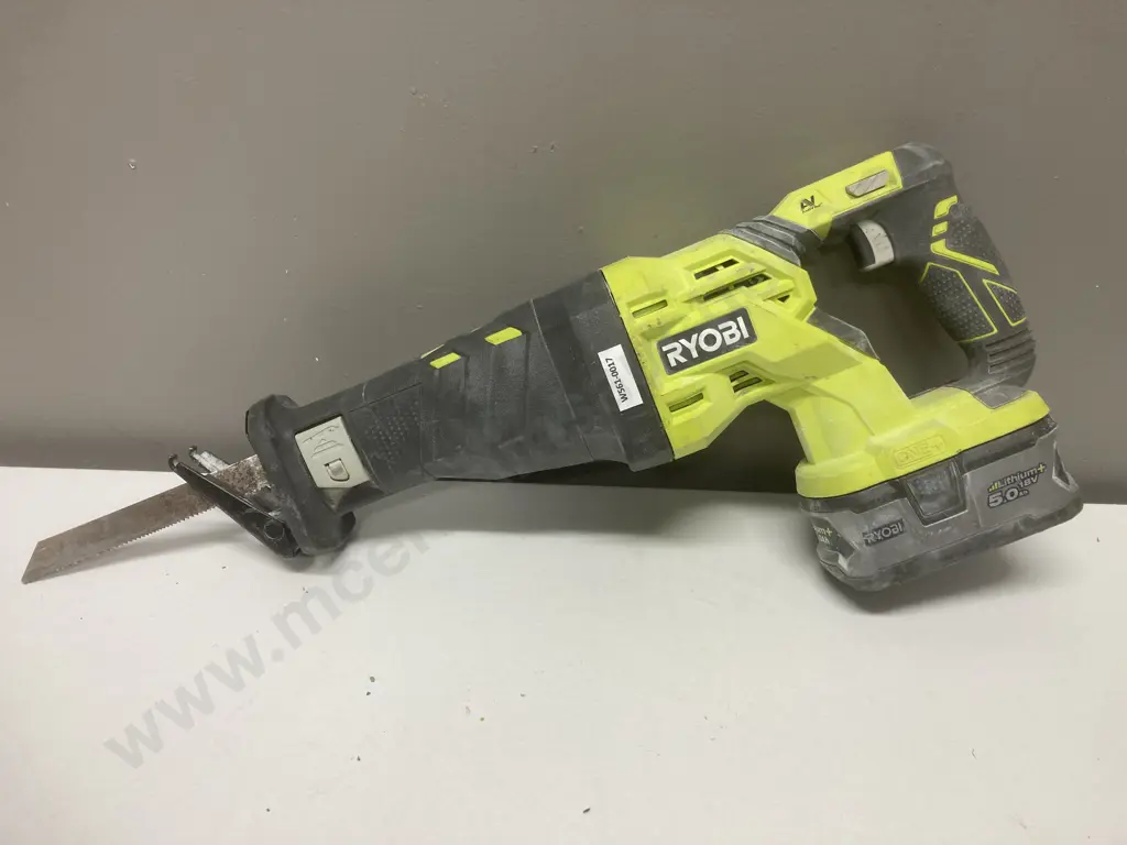 Ryobi ONE+ 18V High Power Reciprocating Saw - R18RS, With a 5.0Ah Battery (No Charger) Image 1++