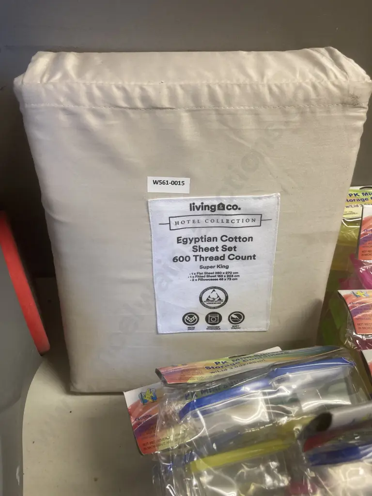 Living & Co Vacuum Cleaner, Living & Co Super King Sheet Set & New PK Mini Square Storage Containers Image 1++
