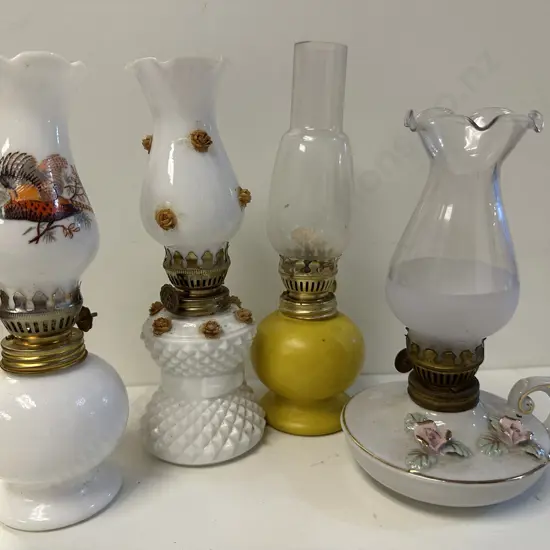 Selection of 4 Vintage Hurricane Lamps, Milk Glass Etc