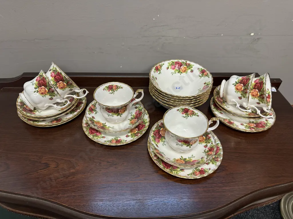 Royal Albert Old Country Roses: Set of 6 Trios and 6 Bowls - Made In England Image 1++