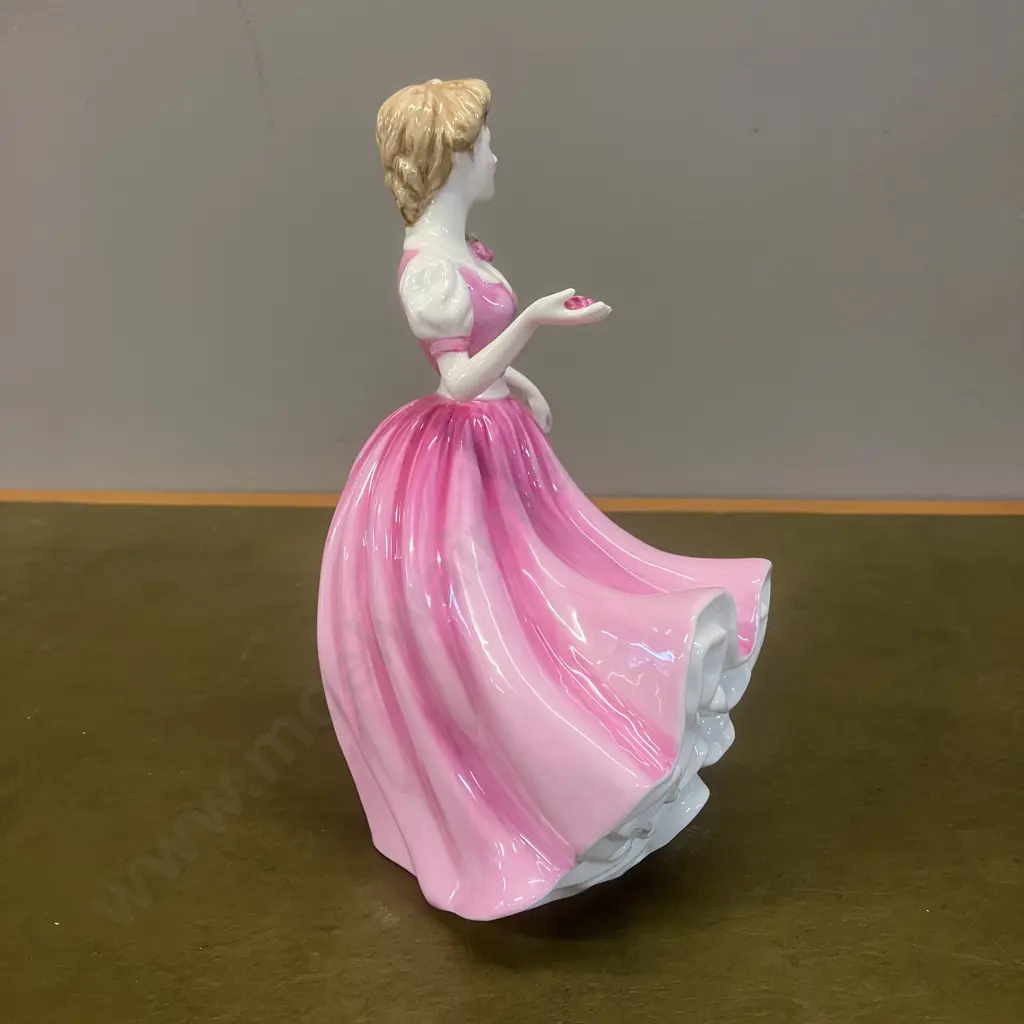 Royal Doulton "Jacqueline" Figurine HN4309 Image 1++