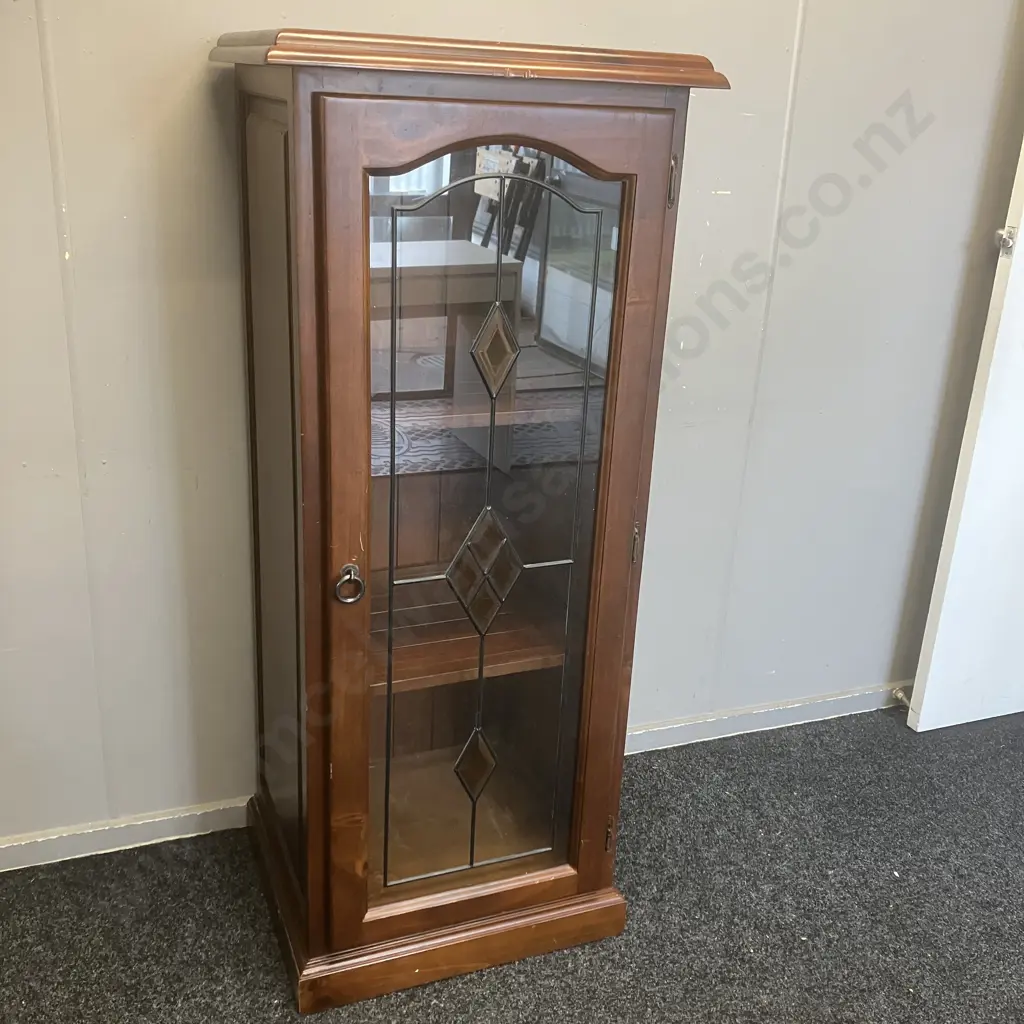 Leadlight Door Display / Stereo Cabinet, Tongue & Groove Back, 2 Shelves. H135 W57 D47cm Image 1++