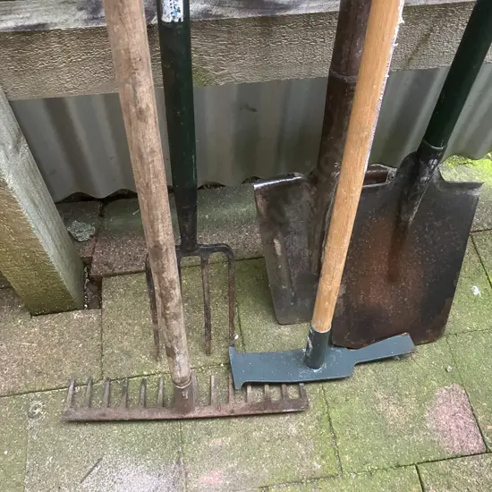 Garden Fork, Rake, Spades Etc