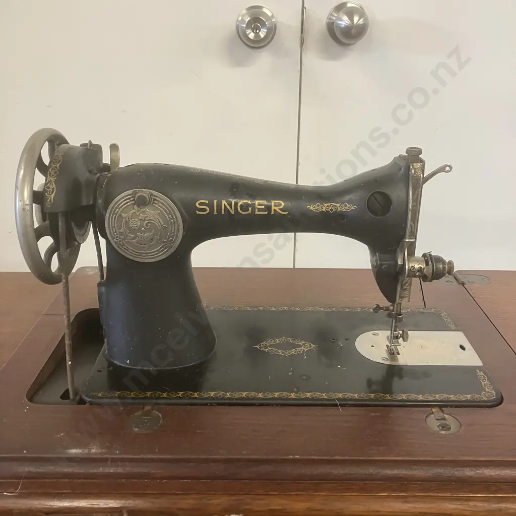 1949 Singer Model No 15K88 Treadle Sewing Machine With Manual & Accessories, #EF338259 - Kilbowie, Clydebank, Scotland Image 1++