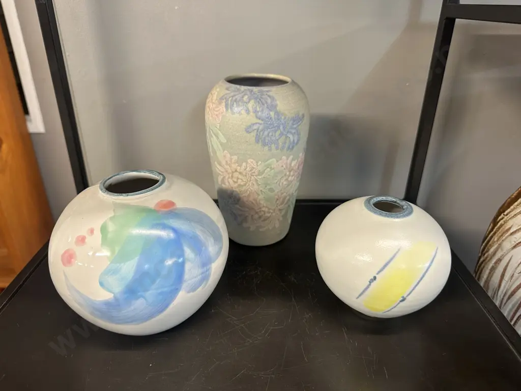 Selection Of Pottery Vases Including Wayne Porteous Etc Image 1++