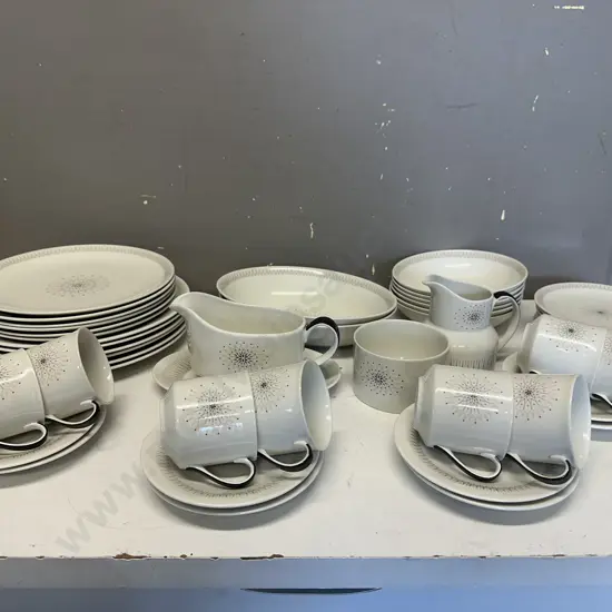 Royal Doulton 'Morning Star' Dinnerware #1026