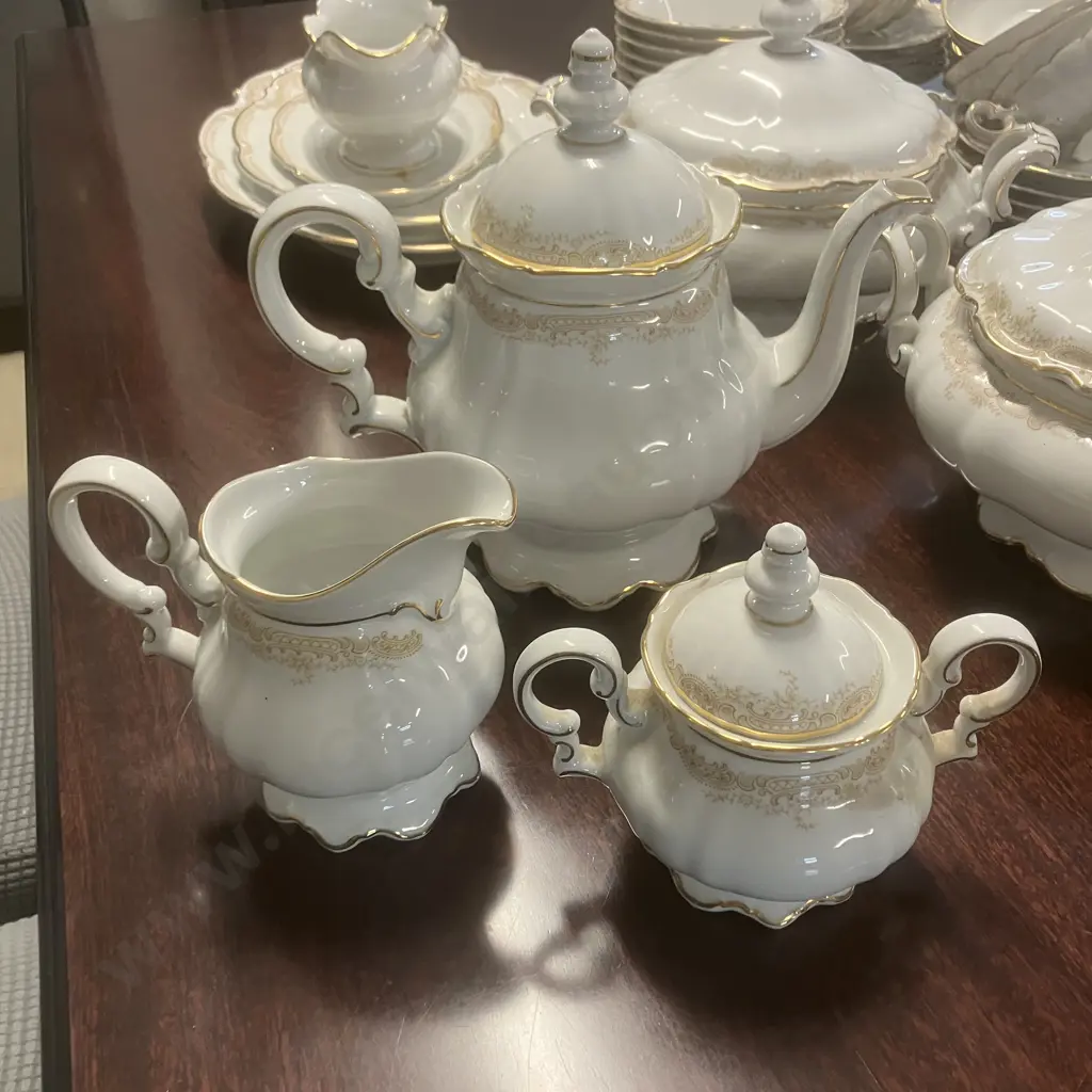 Hutschenreuther Sylvia 'Lorelei Loreley' (Gold, White) Porcelain Dinnerware, Coffee Set Etc - 81 Pieces Image 1++