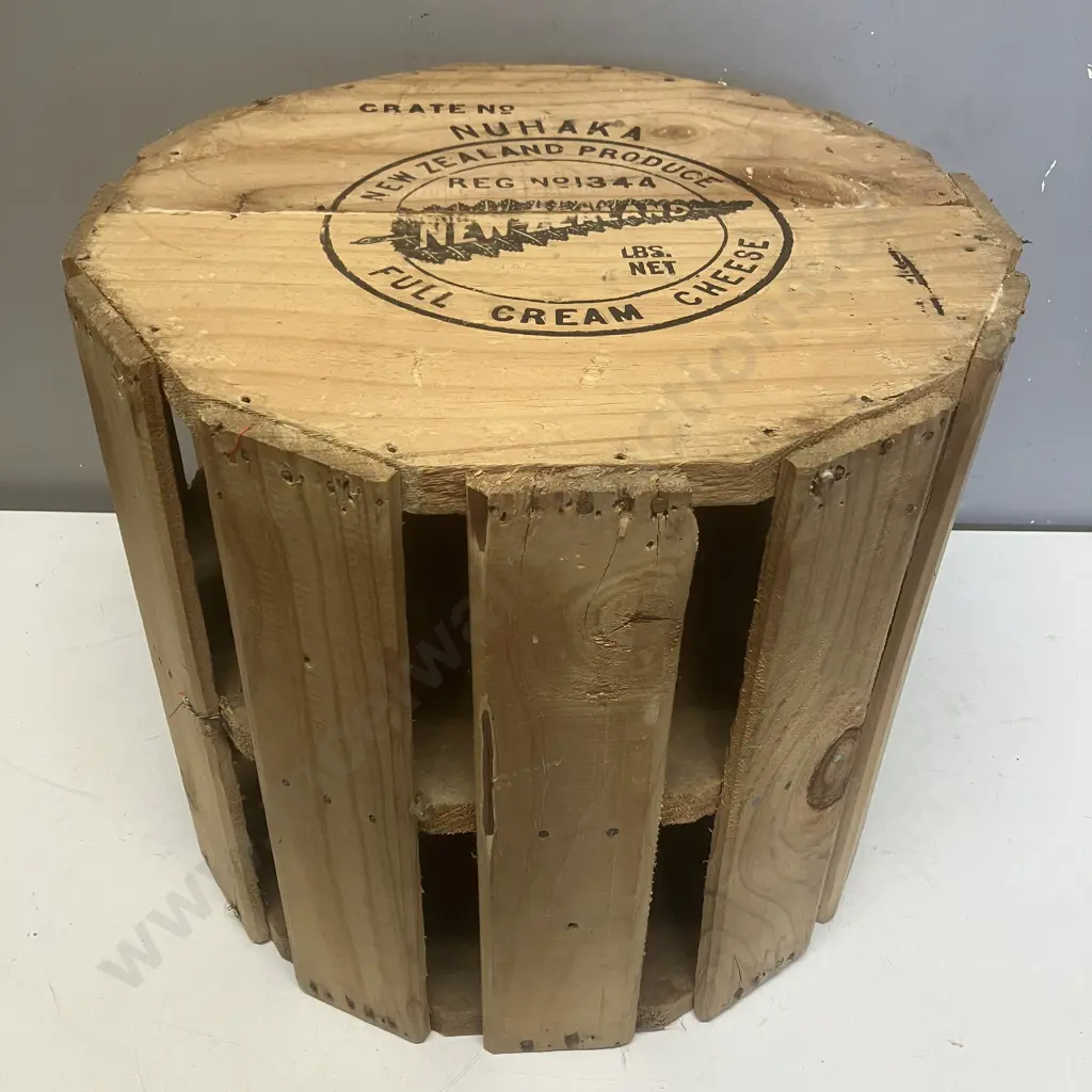 Vintage Cheese Crate Stool 'NUHAKA No 1344 New Zealand In Black Fern.12 Sided. 35 x 40cm Image 1++