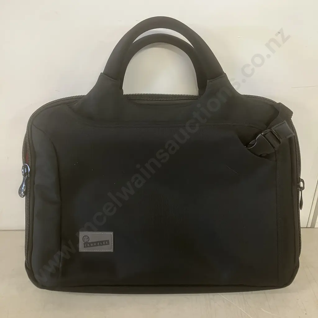 Crumpler Dry Red No 7 Laptop bag / Briefcase Image 1++