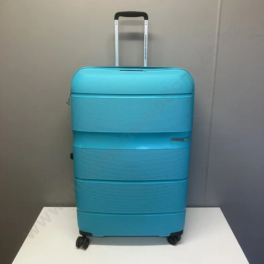 American Tourister Spinner 81/30 TSA EXP AV Suitcase Image 1++