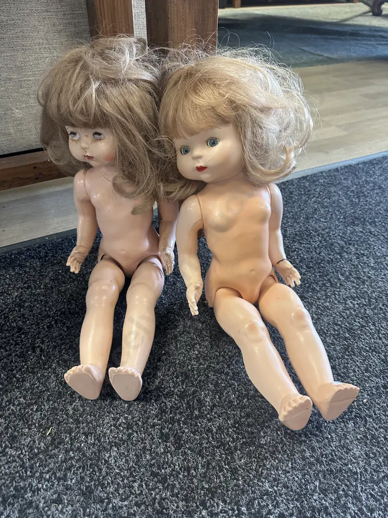 Vintage Walkie Talkie Dolls Image 1++