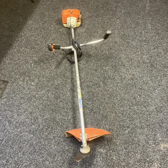 Stihl FS250 Petrol Brushcutter (Missing Parts)