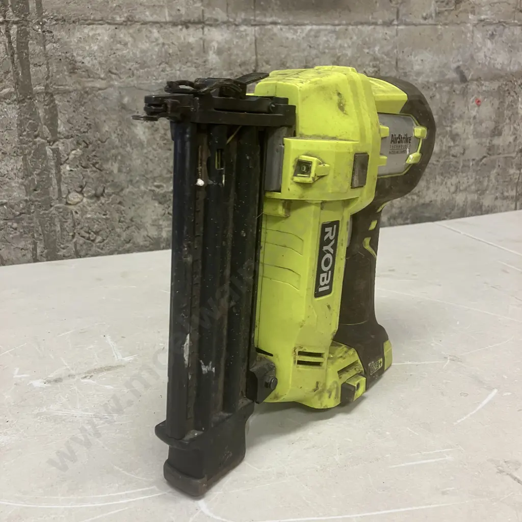 Ryobi One+ 18V 18 Gauge Brad Nailer Tool Only R18NL Image 1++