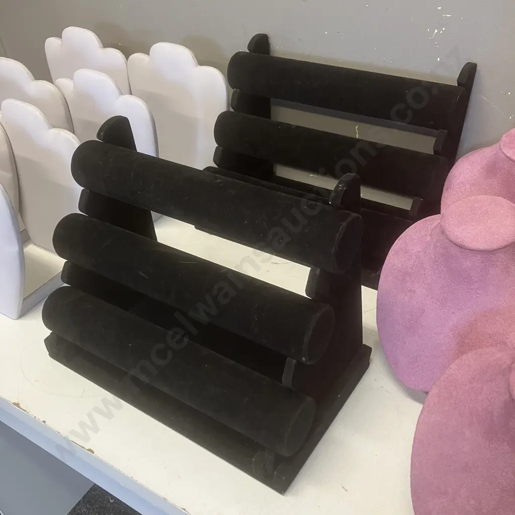 Assorted Jewellery Display Stands Image 1++