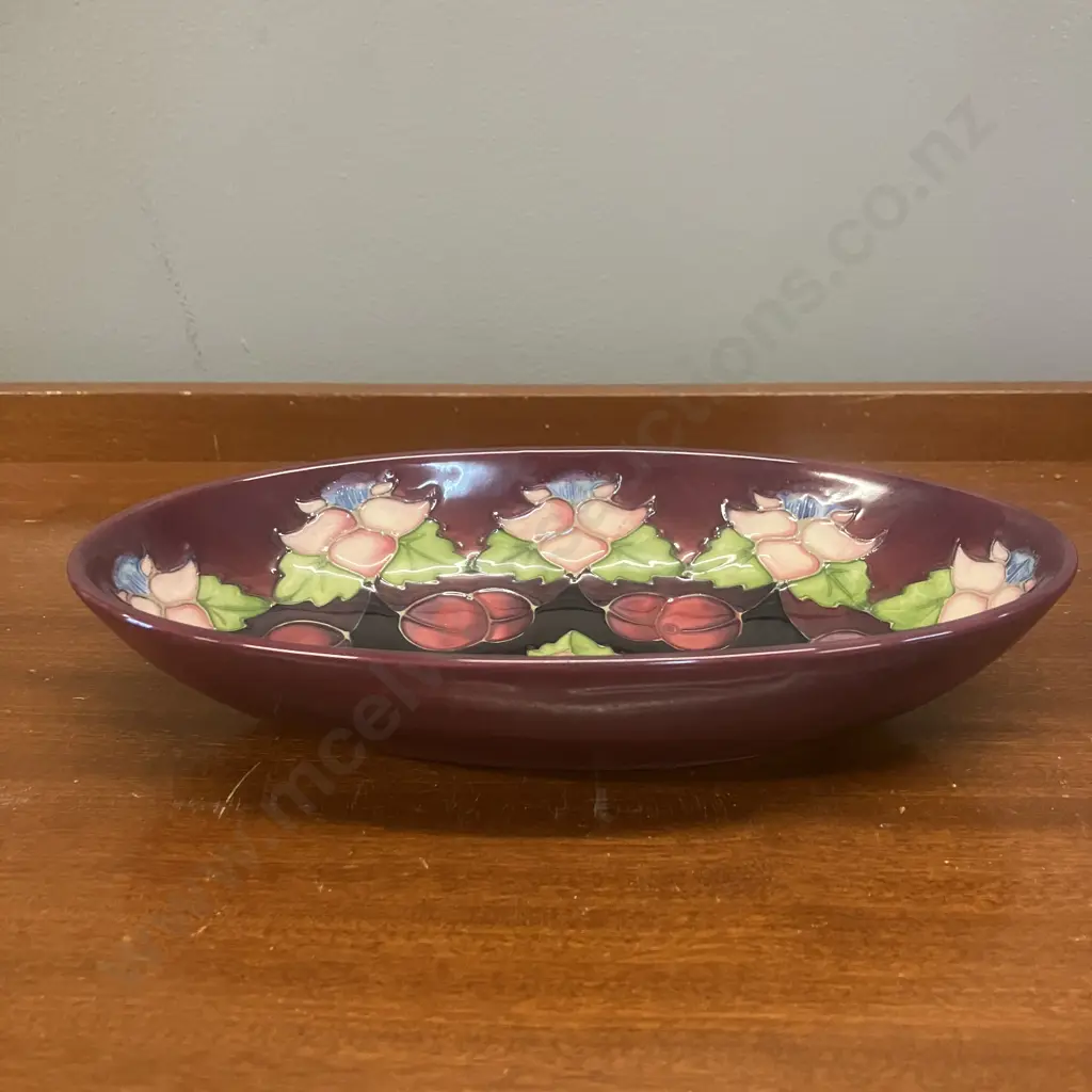Moorcroft Pottery Morello Cherry Pattern Rachel Bishop Oval Dish 95. L23.5cm Image 1++