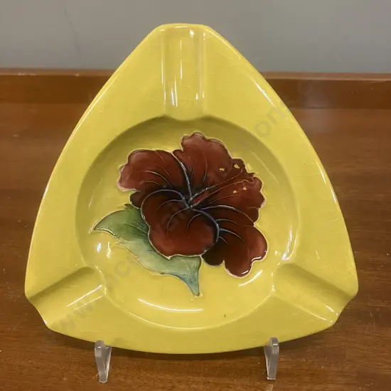 Moorcroft Pottery Hibiscus Pattern On Yellow Triangular Ashtray. 14cm