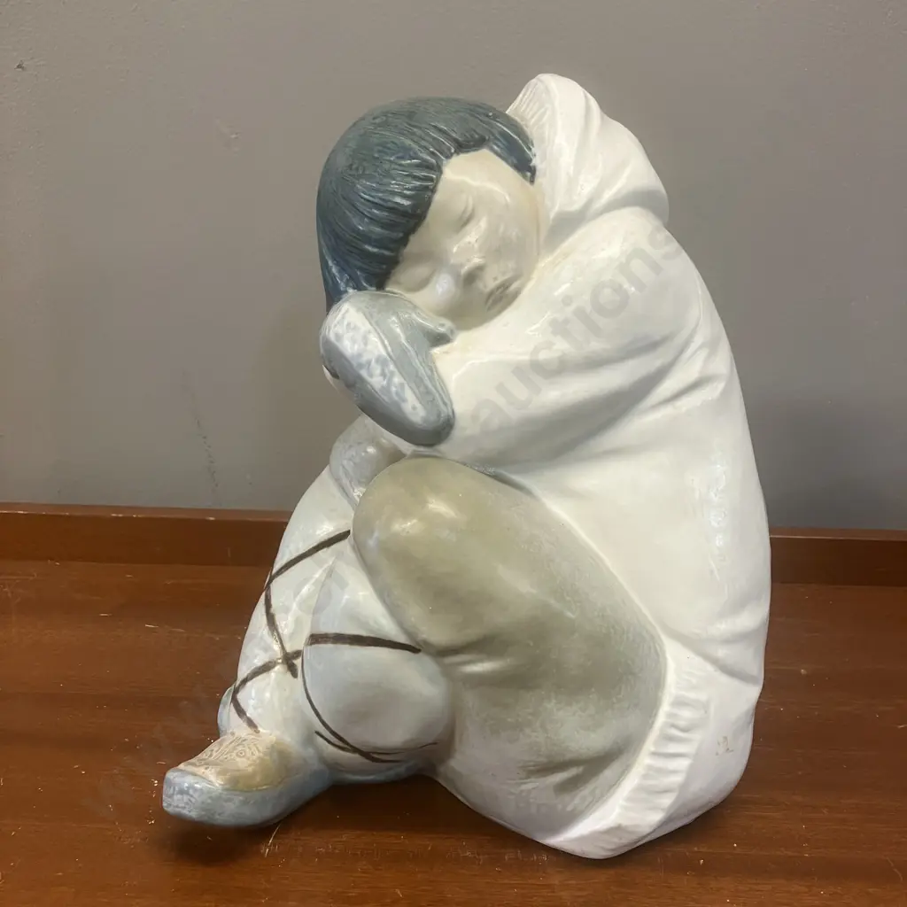 Retired Large Lladro Gres Eskimo Boy Napping, Blue White H27cm. Image 1++