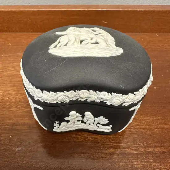 Wedgwood Black Jasperware Kidney Shaped Trinket Dish 