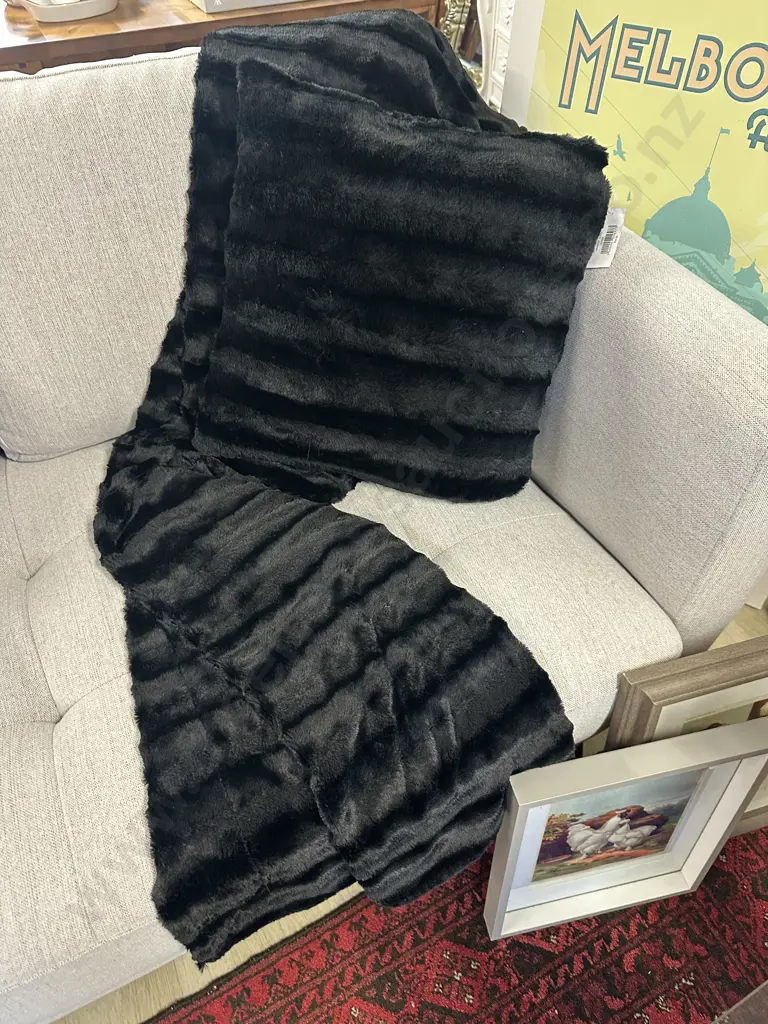 New Solace Channel Fur Black Throw & Cushion 45x45cm. Image 1++