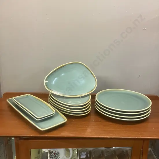 Tablekraft Coast x 13  - Aqua Green Triangular & Round Plates With Rectangular Platters