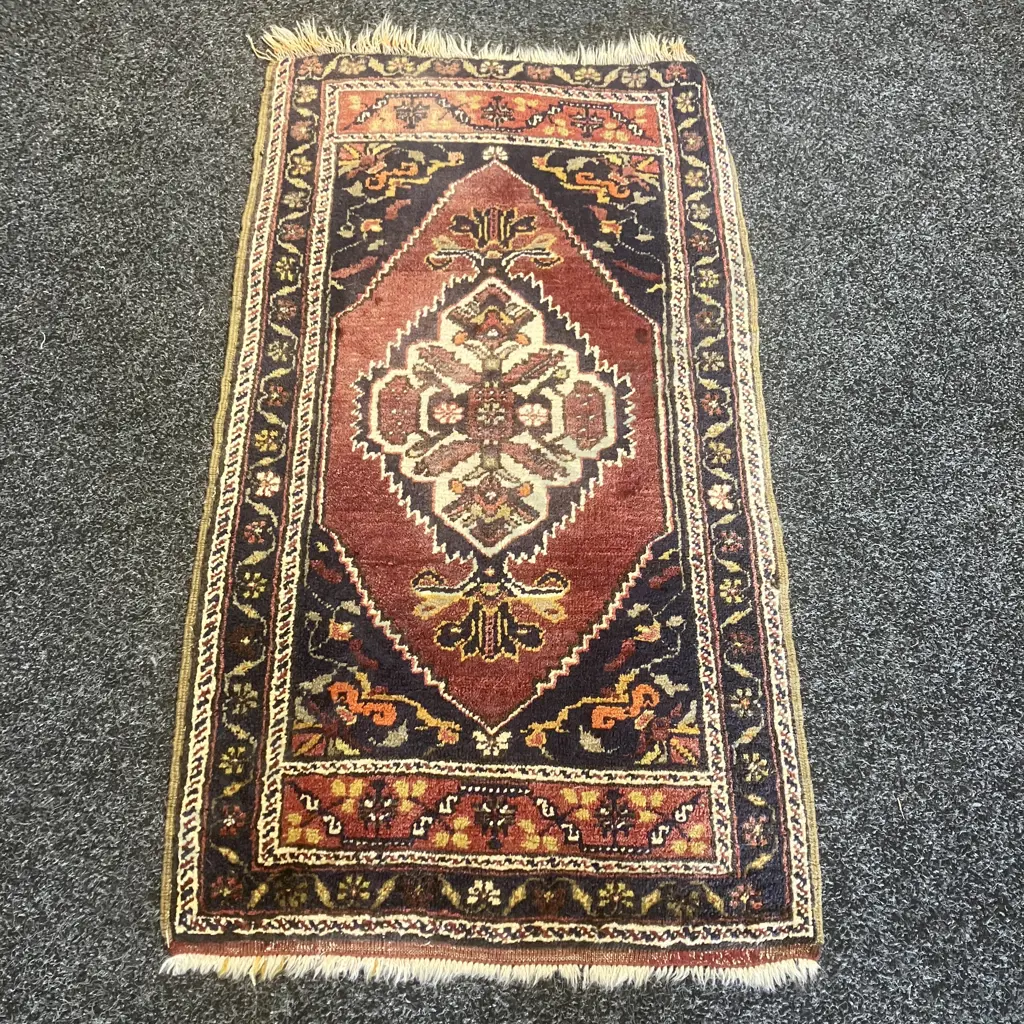Vintage Hand Knotted Turkish Rug - Blues & Reds 116 x 63cm Image 1++