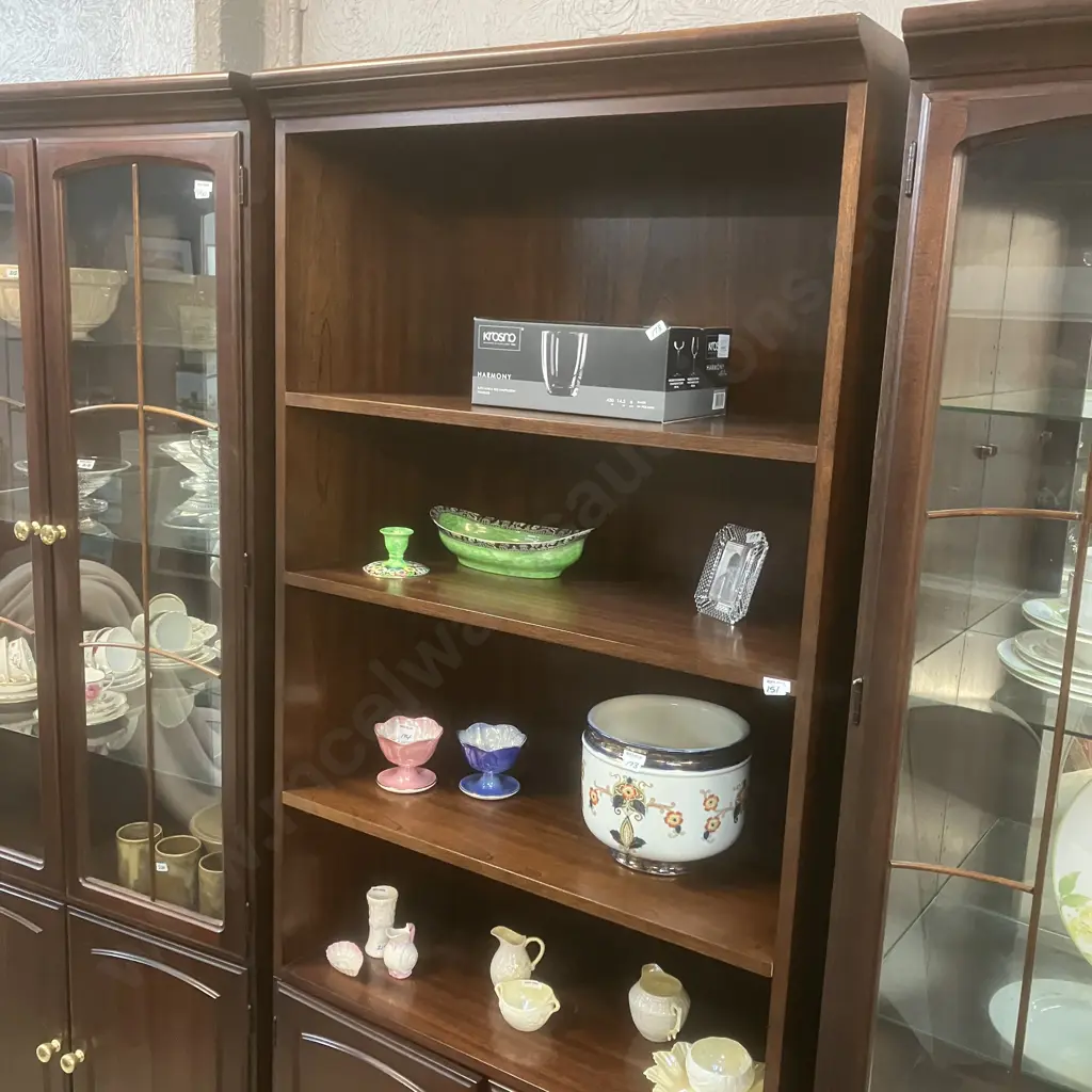 Mahogany Bookcase With 2 Doors In Base. Adjustable Shelves. H200 W81 D42cm Image 1++
