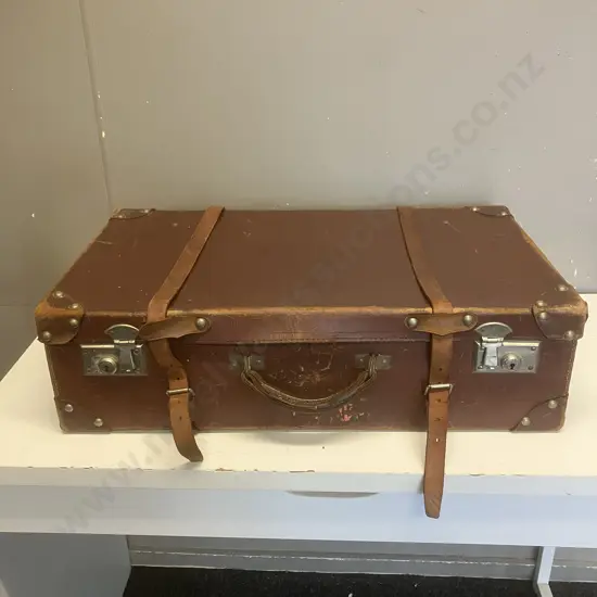 Vintage Pegasus Brand Suitcase. H19 W66 D39cm