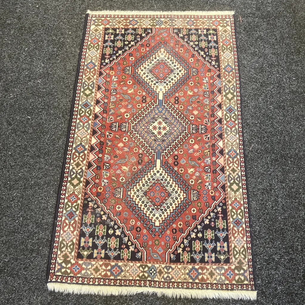 Persian Rug - Reds & Blues 134 x 79cm Image 1++