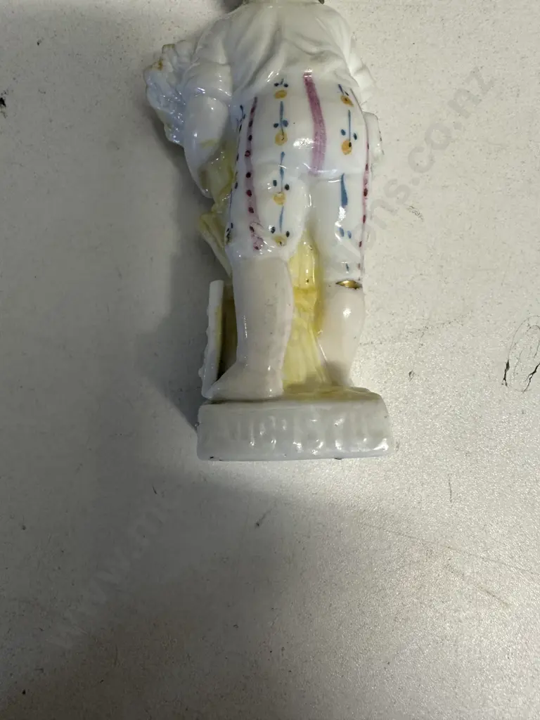 Antique Painted Figurine Augustus H10.5cm. Image 1++