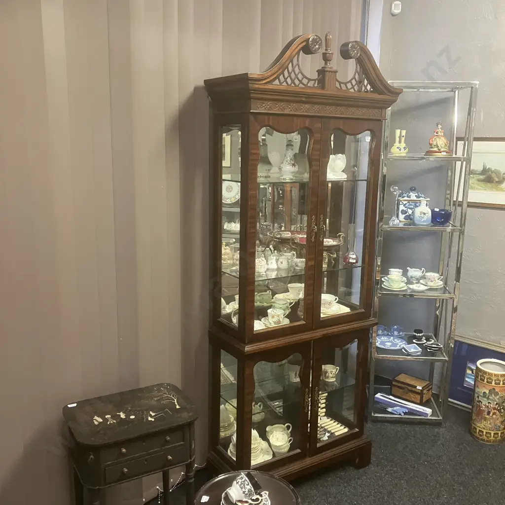 Mahogany 4 Door Display Cabinet. Shaped Bevelled Glass, Mirror Backed, Glass Shelves. Fretwork & Carved H218 W86.5 D36cm Image 1++