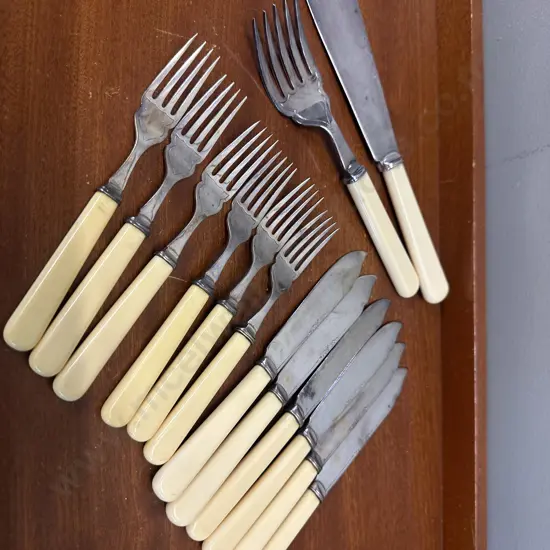 Sheffield Fish Cutlery Knives, Forks & Serving Knife & Fork