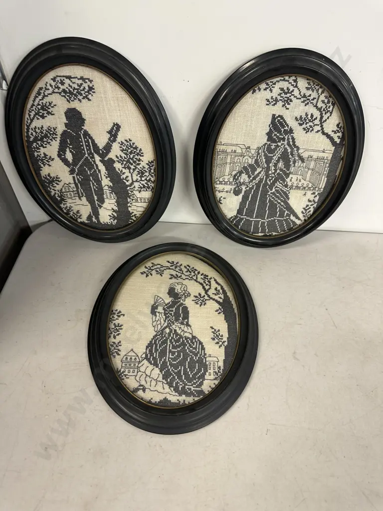 Vintage Framed Needle Work Artwork H29,W23cm. Image 1++